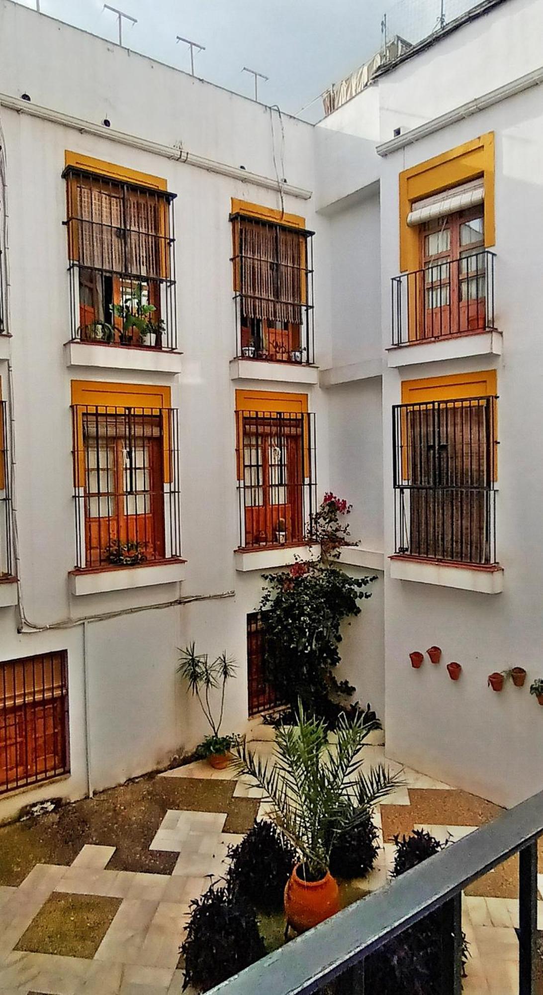Historia Y Tradicion - Sevilla Desde Dentro. Bagian luar foto